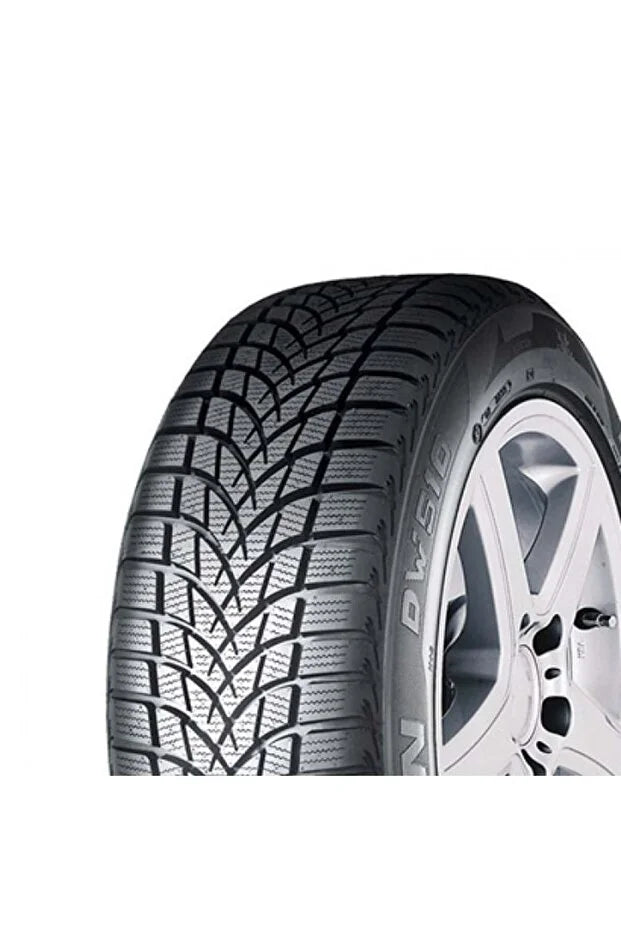 Dayton Kış Lastiği yakın görünüm