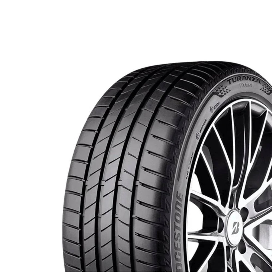 Bridgestone Turanza T005 Yaz Lastiği 2025 yakın görünüm